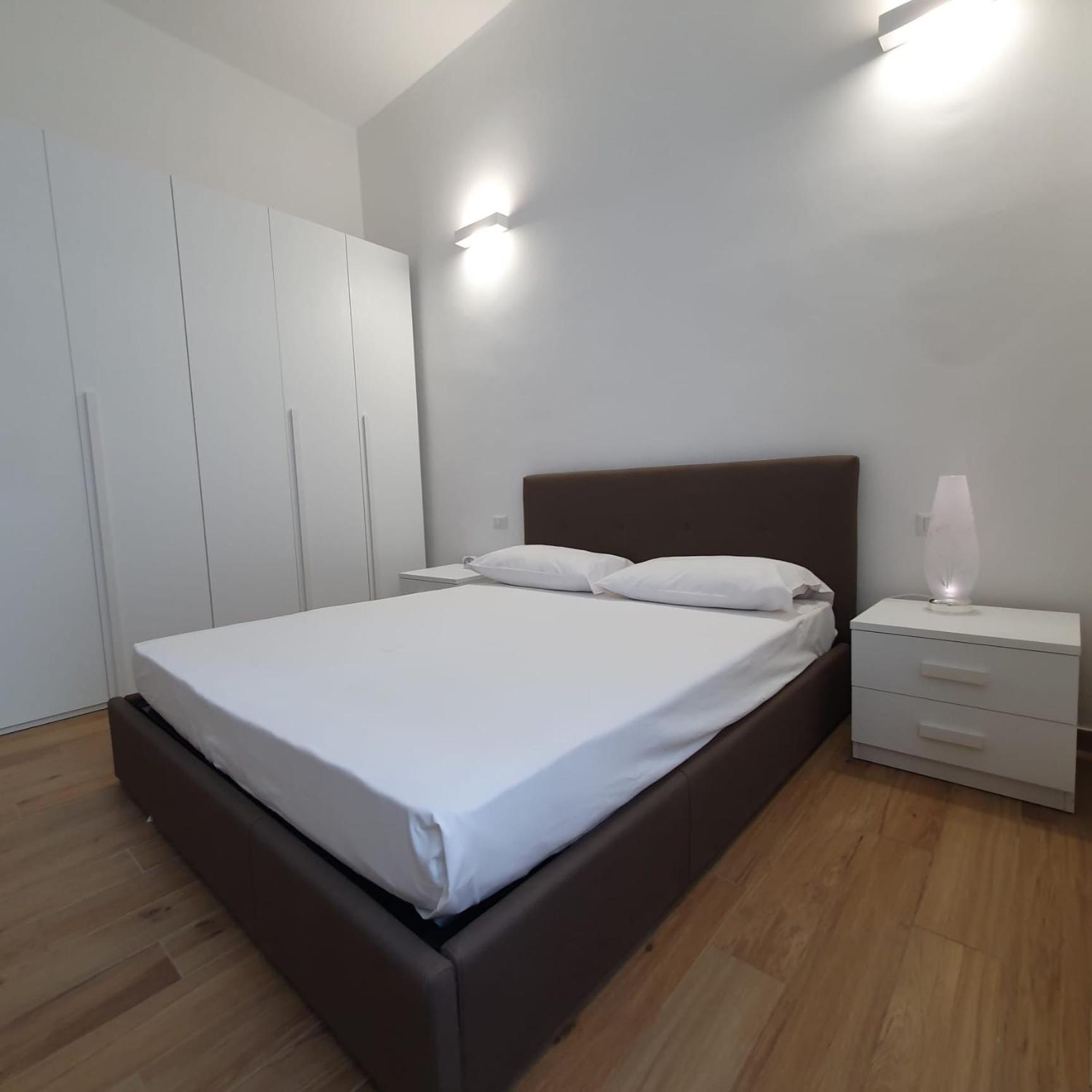 Bnbutler - Grasselli, 8 - Comfy And Newly Renovated Apartment Милано Екстериор снимка